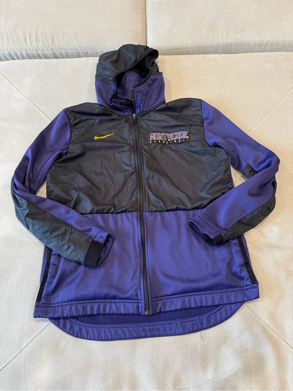 Nike Medium Men’s Purple & Black Hooded Monteverde Jacket